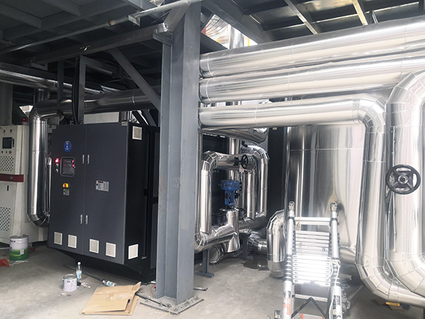 新能源控溫模溫機