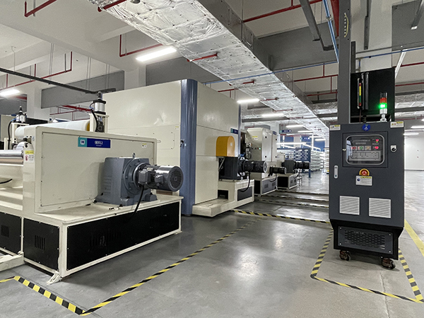 薄膜廠用油溫機